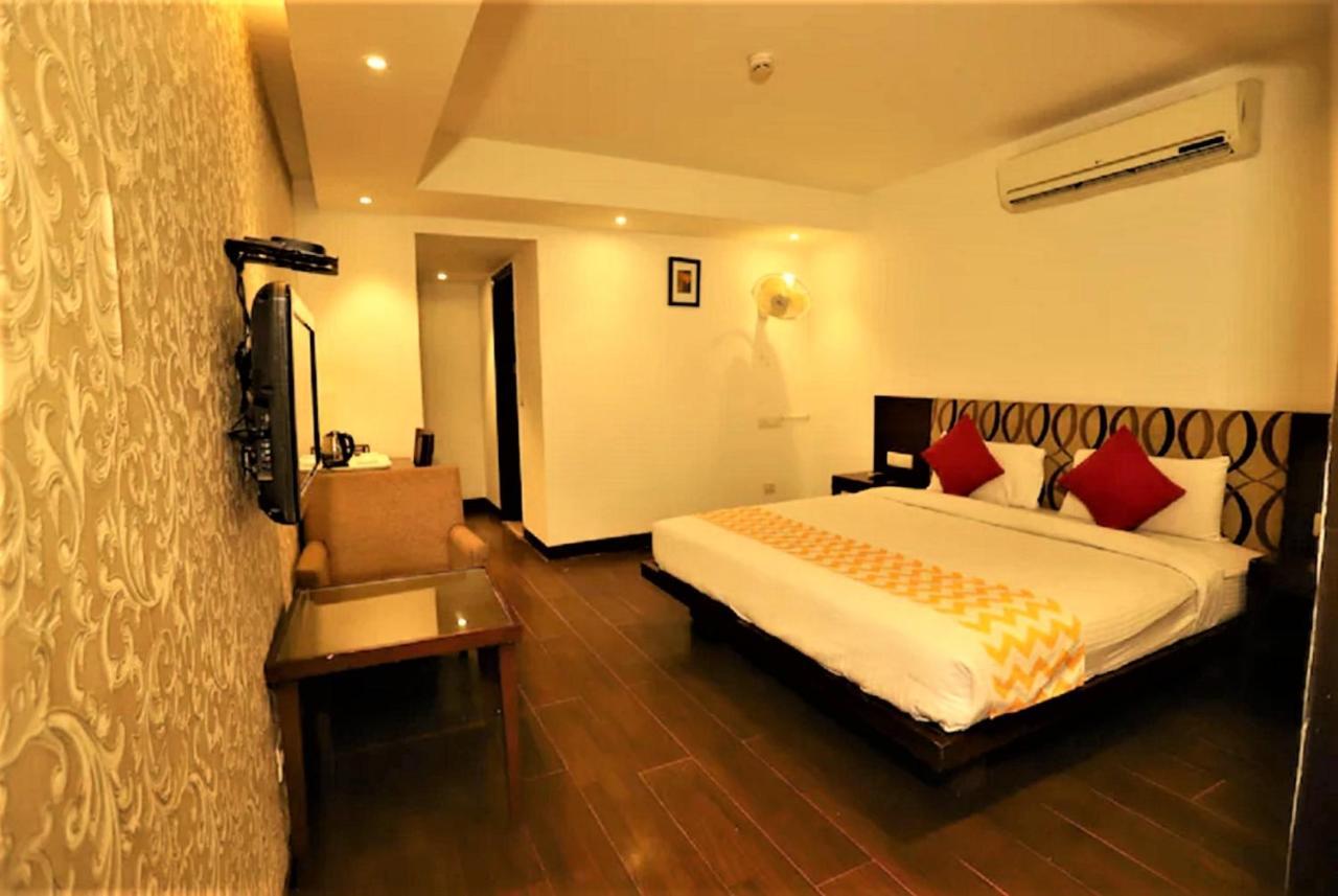 Hotel Arch International New Delhi Exteriör bild